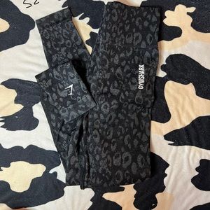 GYMSHARK animal leggings
